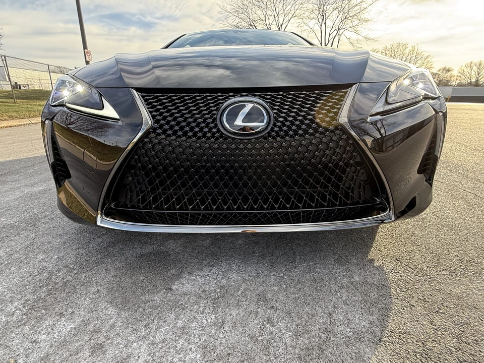 2021 Lexus LC - Image 25 of 31