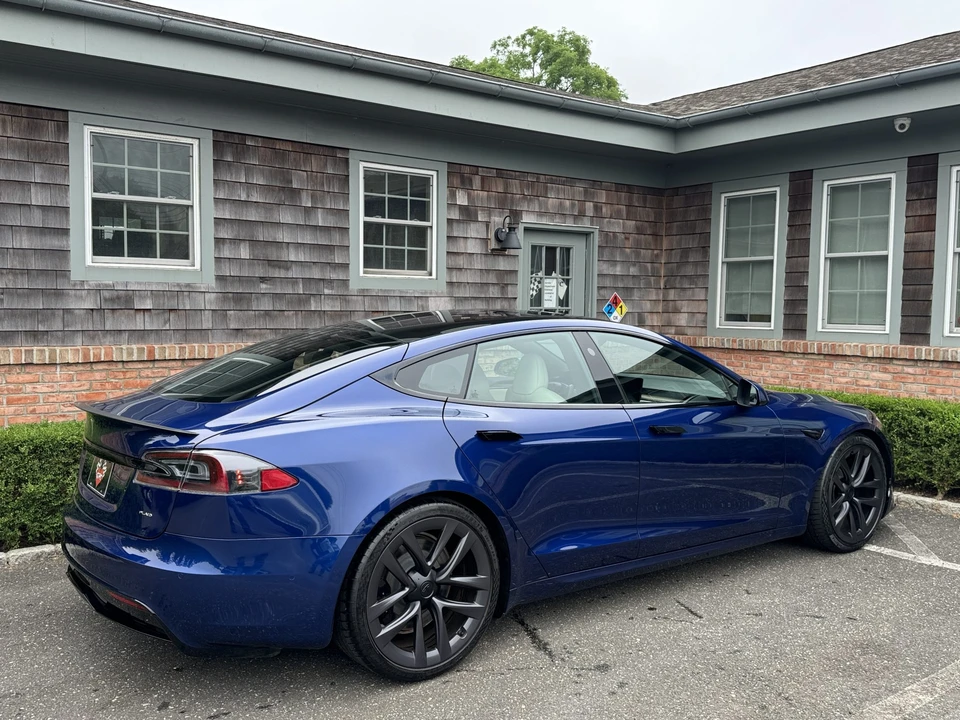 2021 Tesla Model S Plaid - Image 12 of 31