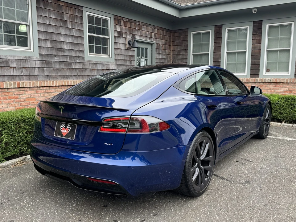 2021 Tesla Model S Plaid - Image 11 of 31