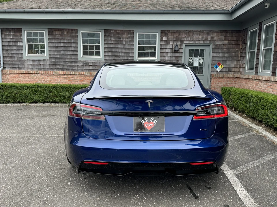2021 Tesla Model S Plaid - Image 10 of 31