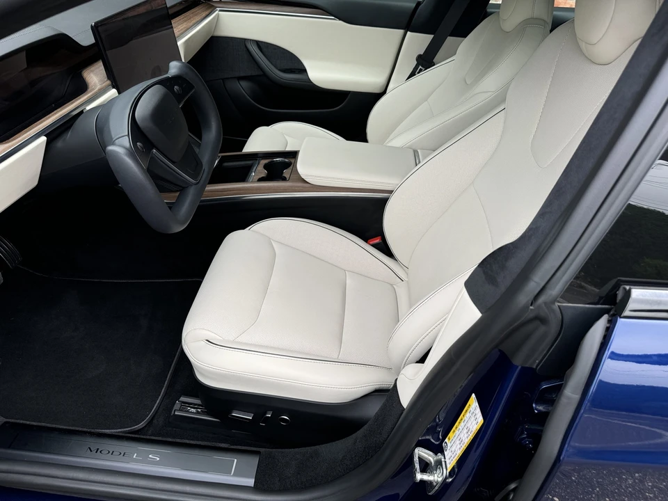 2021 Tesla Model S Plaid - Image 26 of 31
