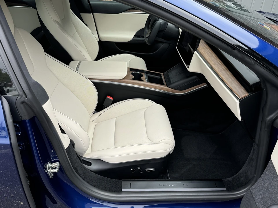 2021 Tesla Model S Plaid - Image 28 of 31