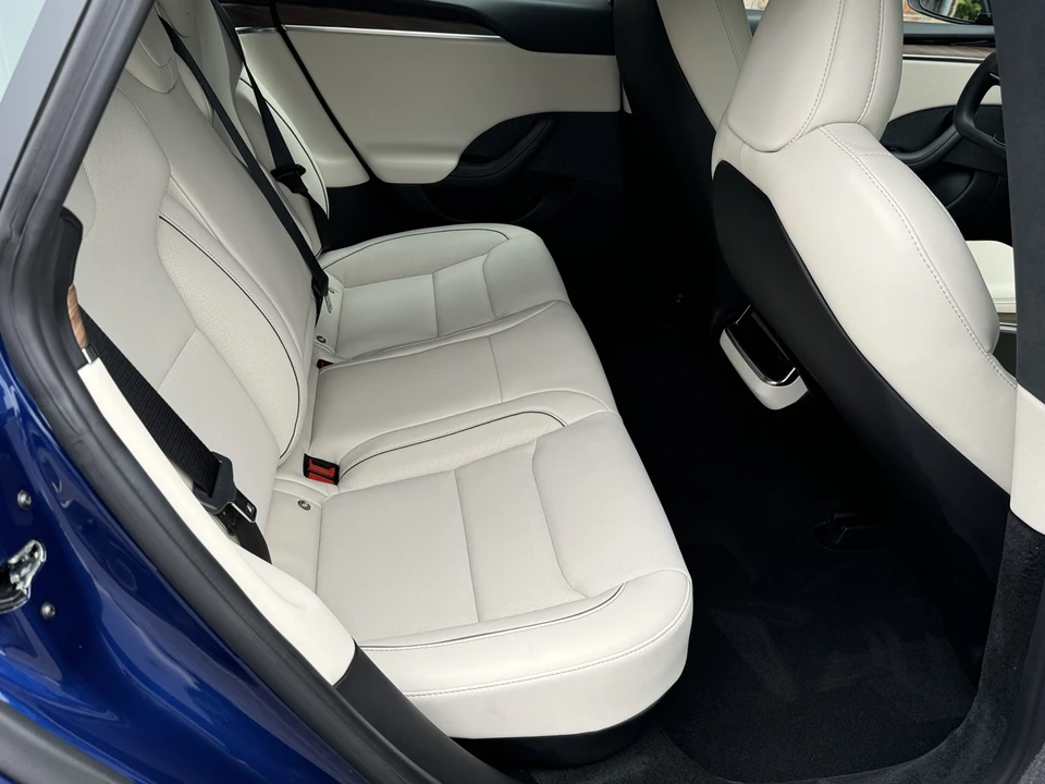 2021 Tesla Model S Plaid - Image 31 of 31