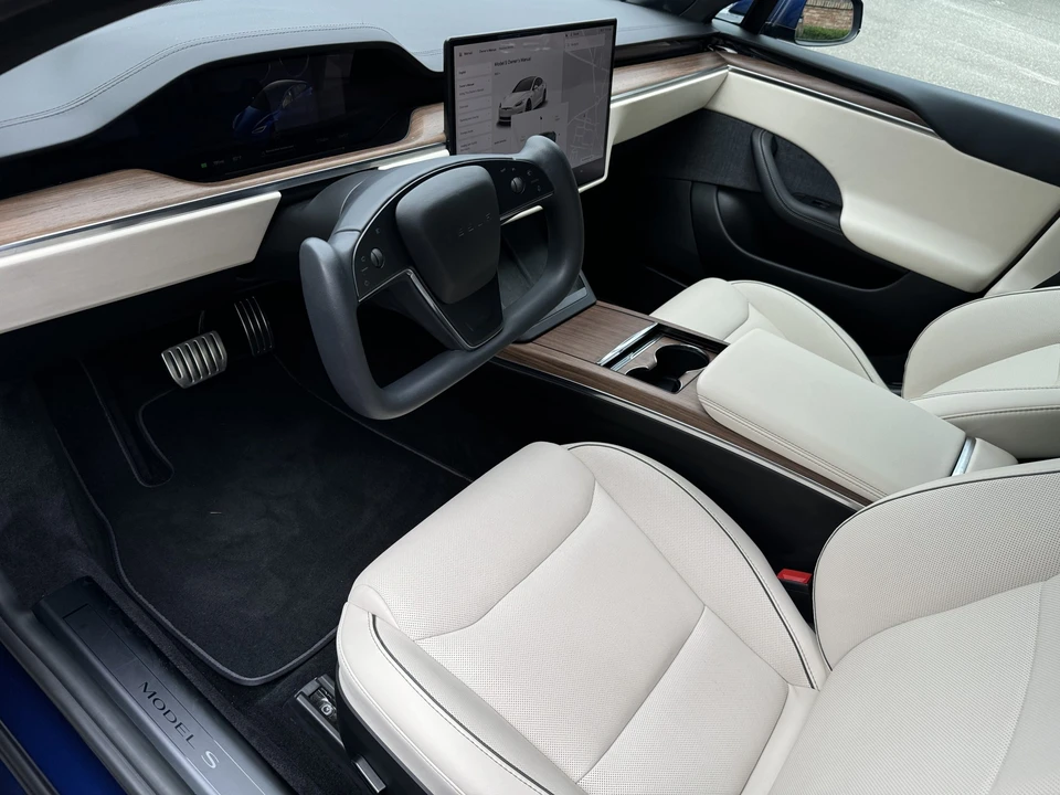 2021 Tesla Model S Plaid - Image 23 of 31