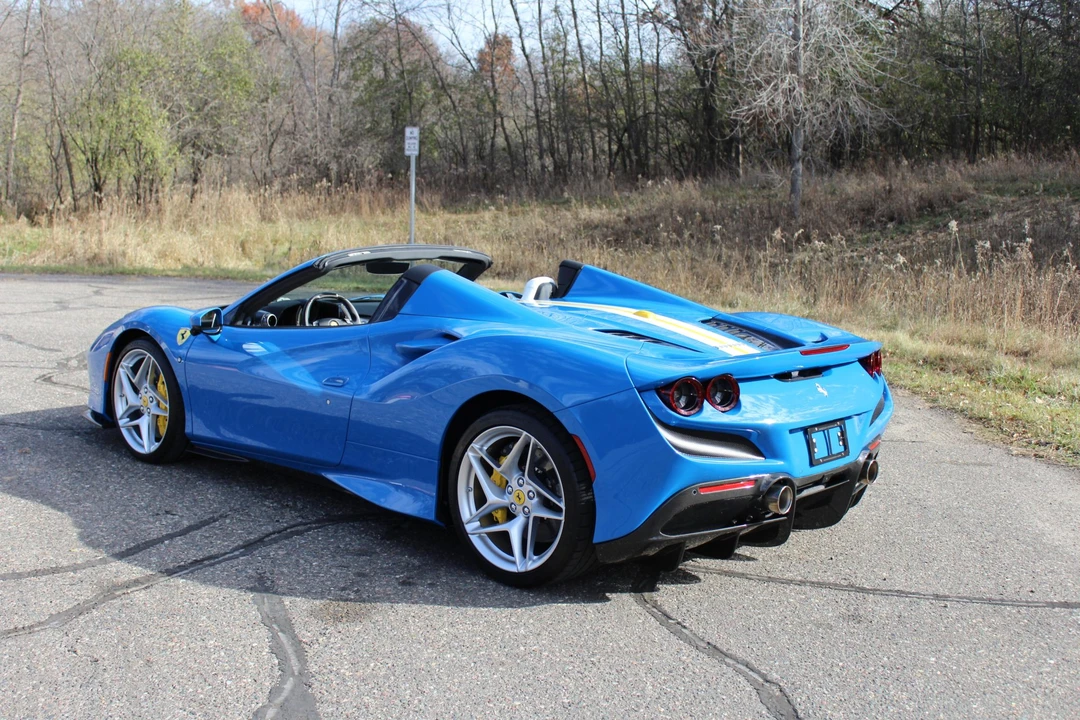 2022 Ferrari F8 Spider - Image 23 of 31