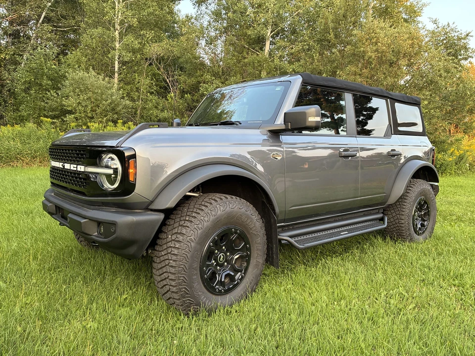 2022 Ford Bronco 6th Gen - Image 6 of 31