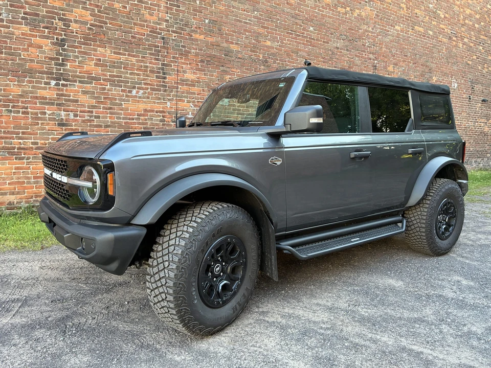 2022 Ford Bronco 6th Gen - Image 4 of 31
