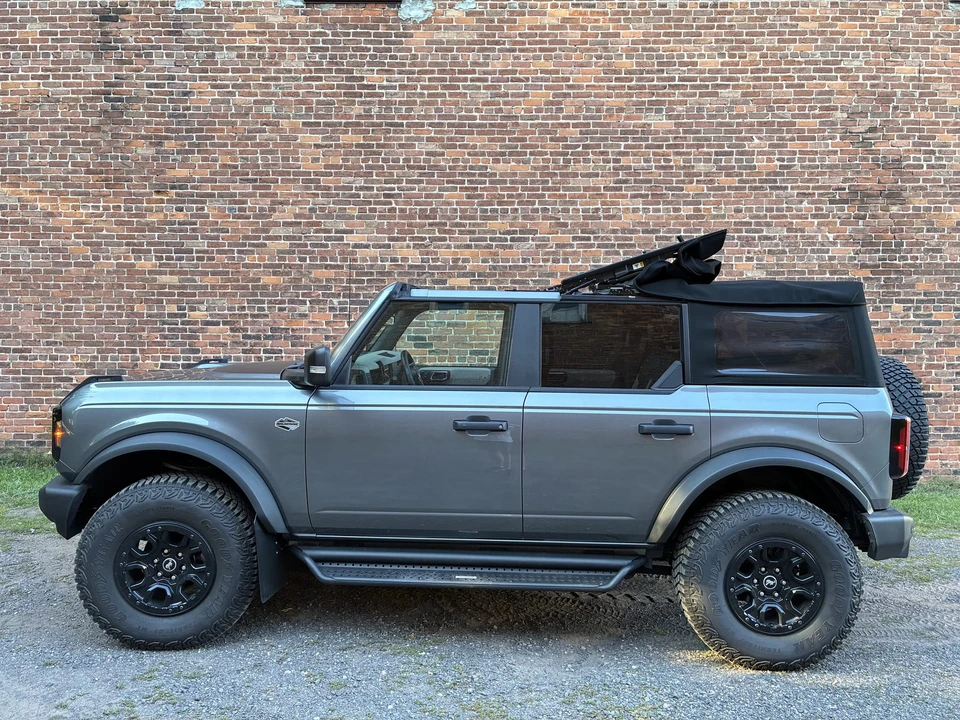 2022 Ford Bronco 6th Gen - Image 29 of 31