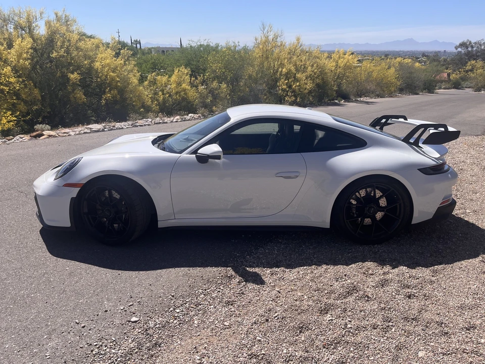 2022 Porsche 992 GT3 - Image 19 of 31