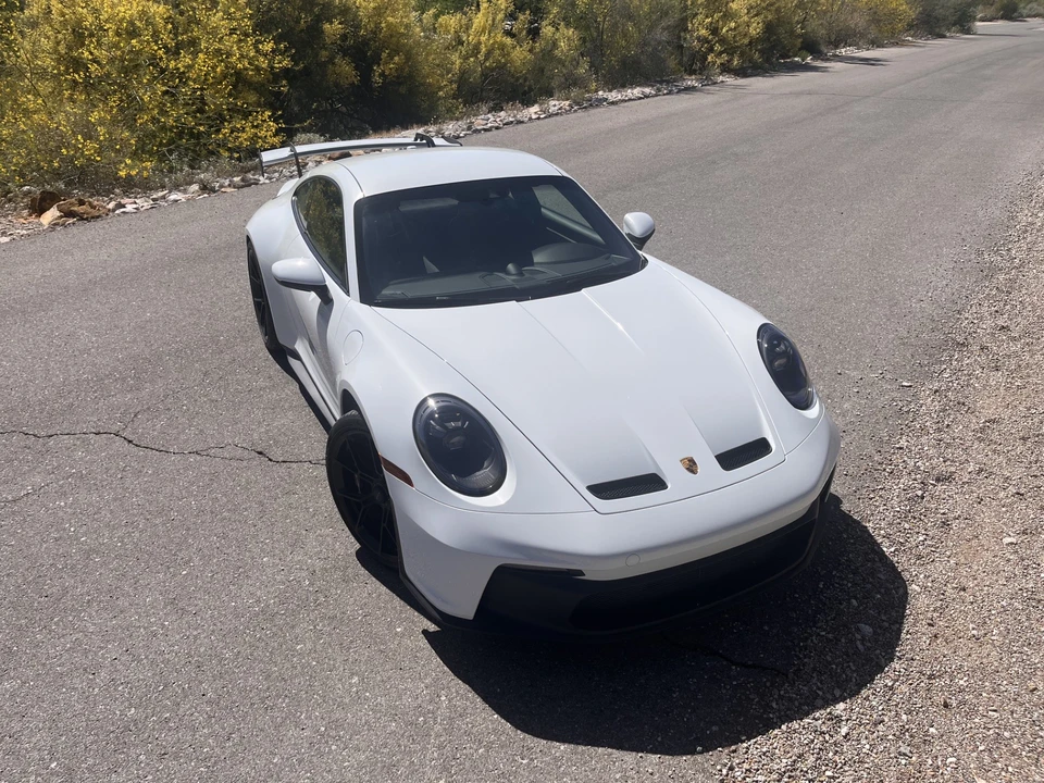 2022 Porsche 992 GT3 - Image 11 of 31
