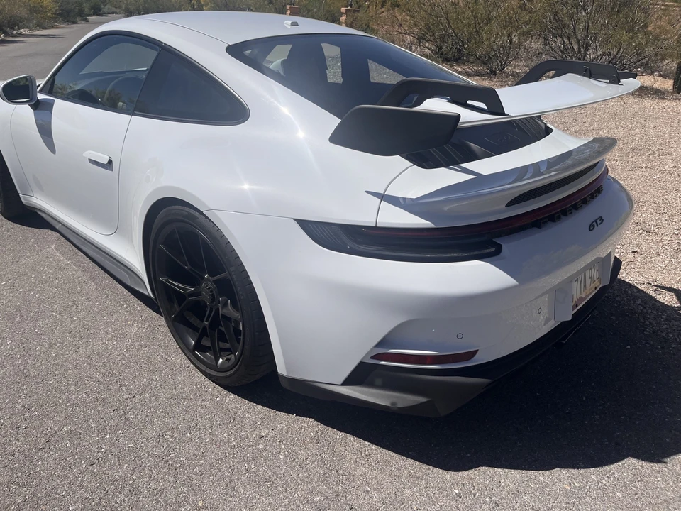 2022 Porsche 992 GT3 - Image 17 of 31