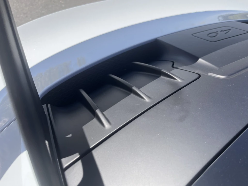 2022 Porsche 992 GT3 - Image 20 of 31