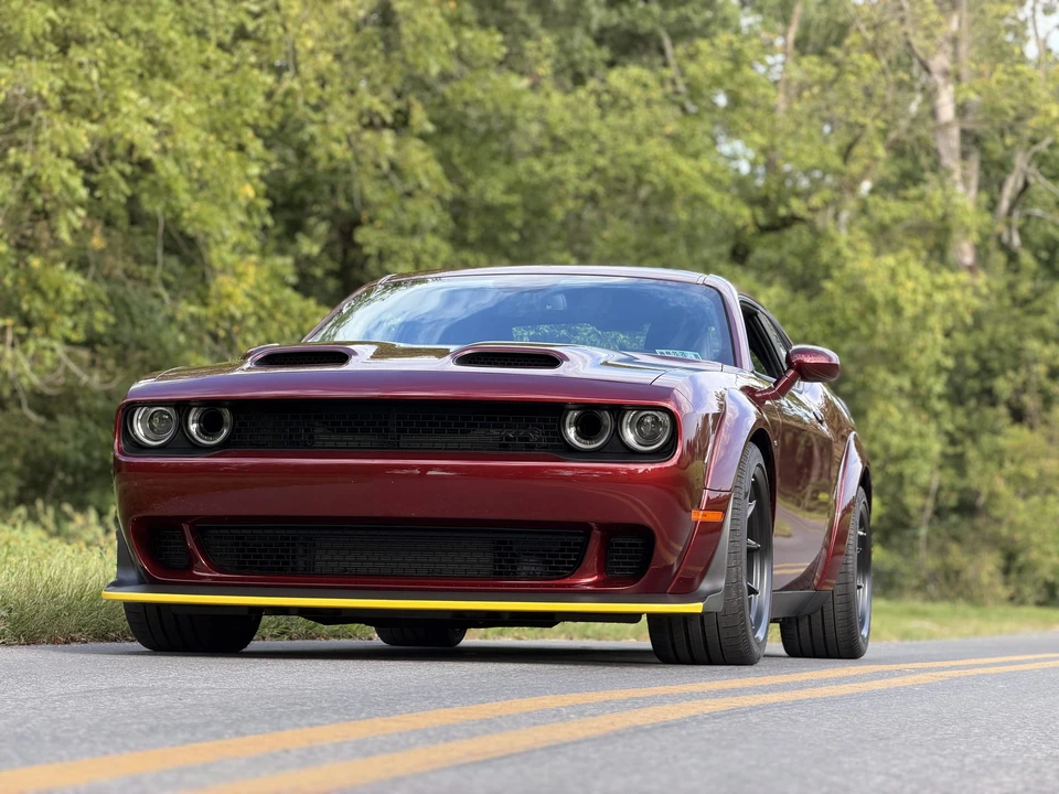 2023 Dodge Challenger SRT Hellcat 3rd Gen - Image 9 of 31
