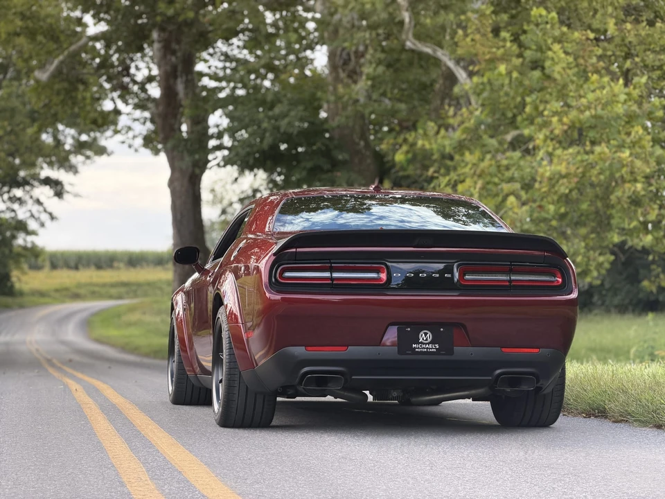 2023 Dodge Challenger SRT Hellcat 3rd Gen - Image 19 of 31