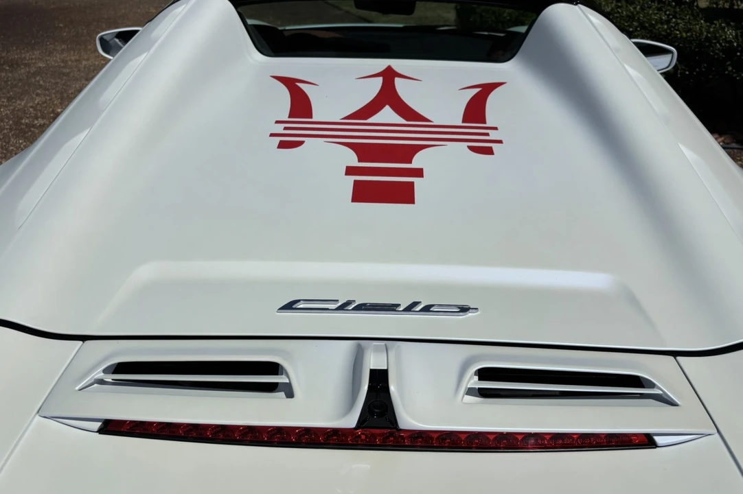 2023 Maserati MC20 Cielo - Image 6 of 8