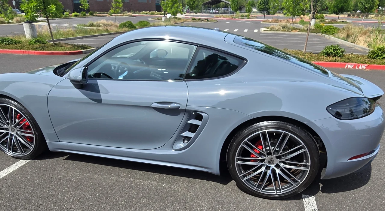 2024 Porsche 718 Cayman S - Image 8 of 31