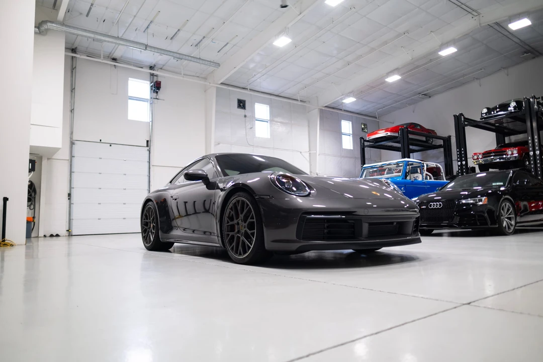 2024 Porsche 992 Carrera S - Image 9 of 31