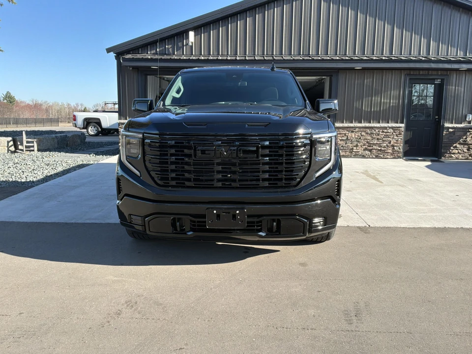 2025 GMC Sierra 5th Gen - Image 3 of 31