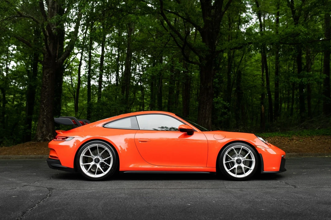 2022 Porsche 992 GT3 - Image 12 of 31
