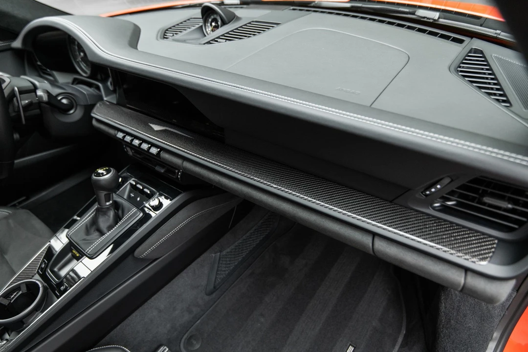 2022 Porsche 992 GT3 - Image 23 of 31