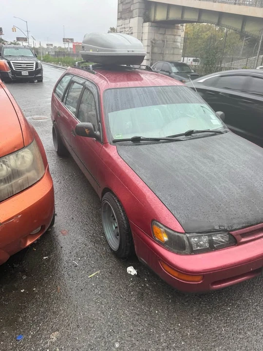 Toyota Corolla 9th Gen - Image 2 of 3