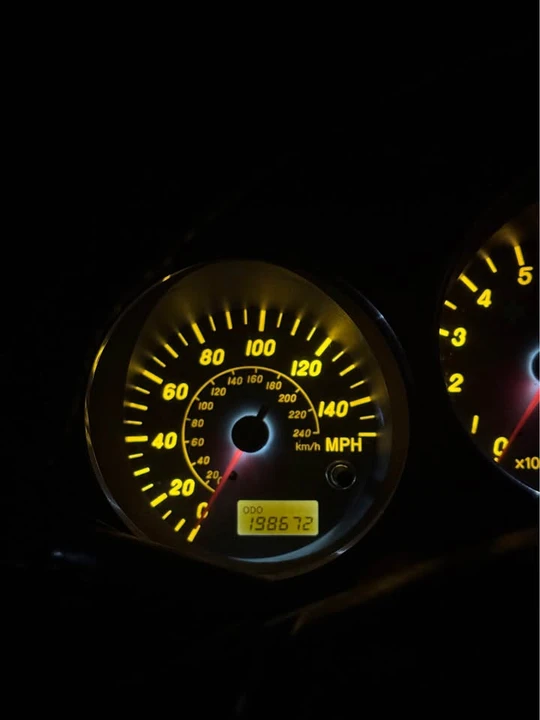 2000 Toyota MR2 Spyder/MR-S - Image 6 of 7