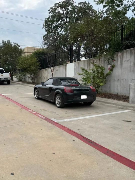 2000 Toyota MR2 Spyder/MR-S - Image 5 of 7