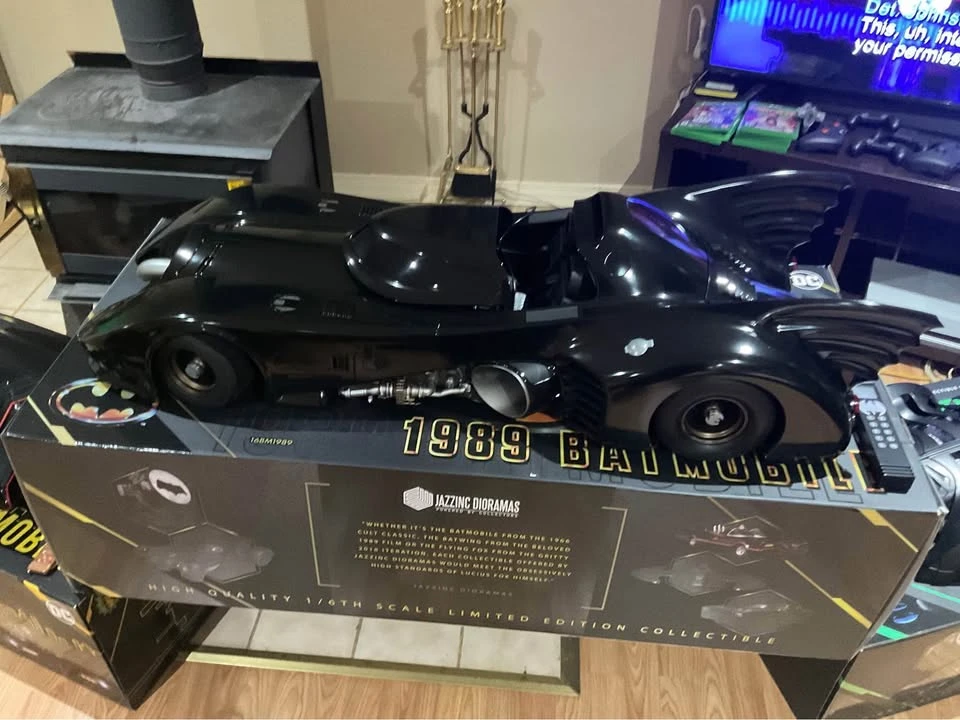 Parts & Memorabilia Scale Models - Image 7 of 10