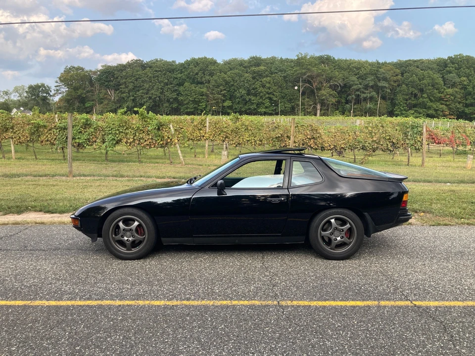 1988 Porsche 924 - Image 2 of 22