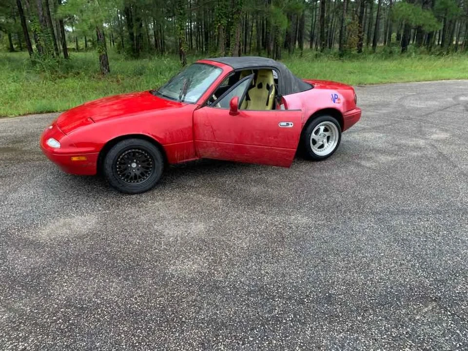 1992 Mazda NA MX-5 Miata - Image 9 of 10