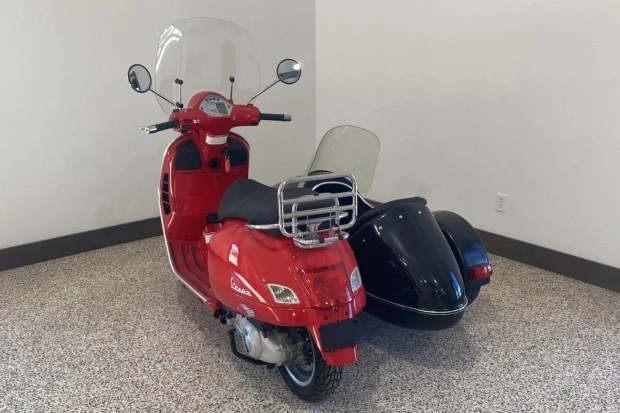 2006 Vespa Sei & PX & ET & LX & GT - Image 2 of 6