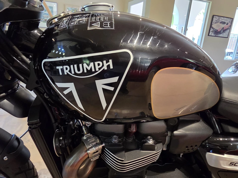 2021 Triumph Scrambler - Image 8 of 31