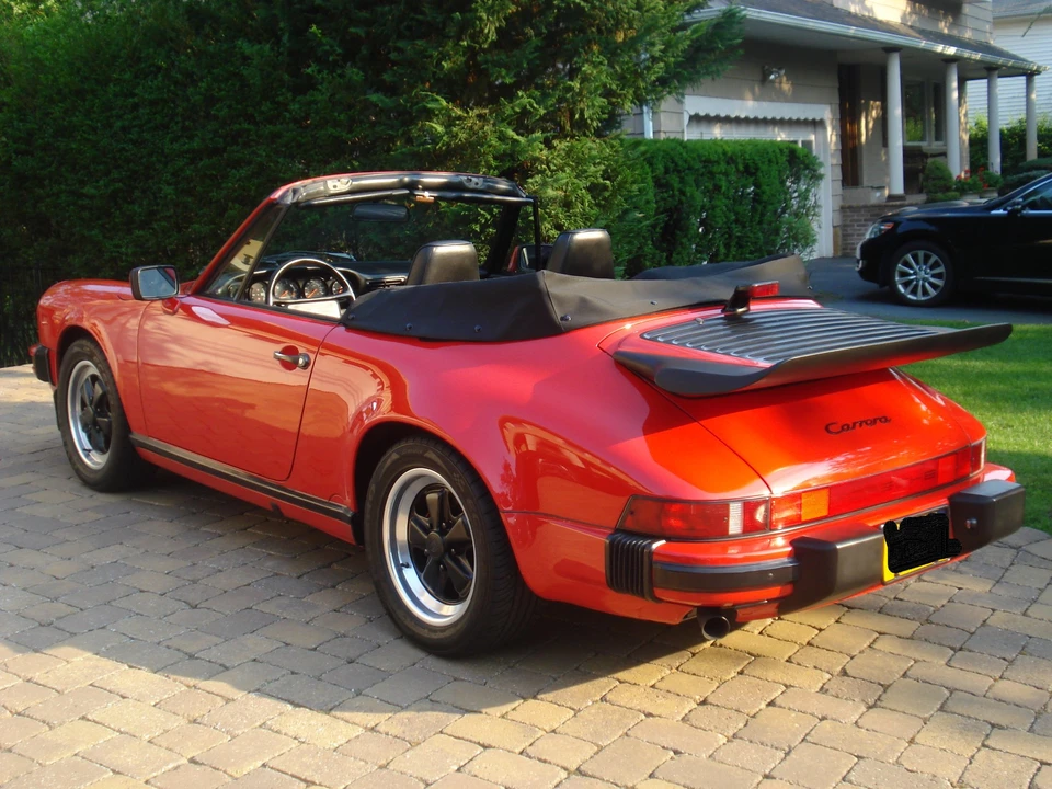 1987 Porsche 911 Carrera 3.2 - Image 3 of 24