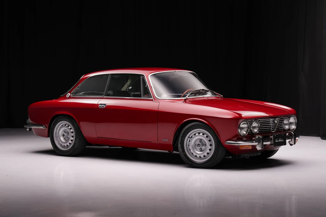 1973 Alfa Romeo 2000 GT Veloce - Image 12 of 31