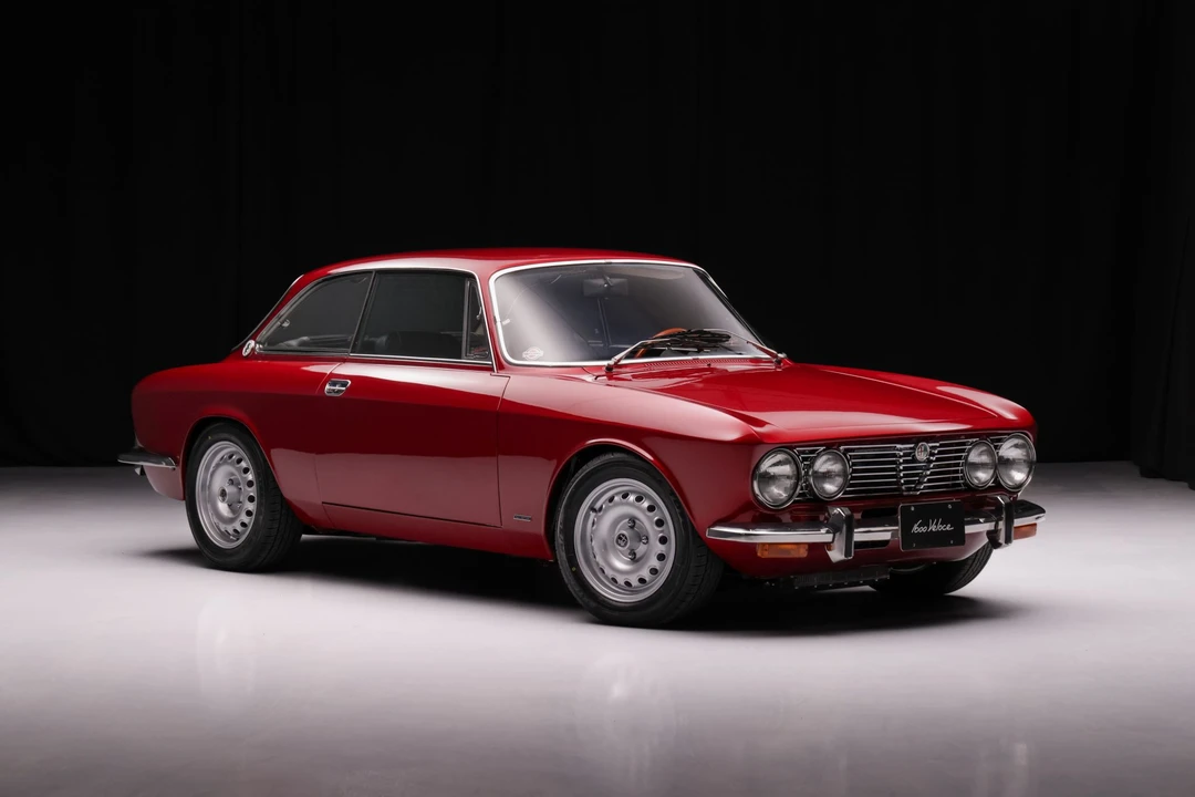 1973 Alfa Romeo 2000 GT Veloce - Image 13 of 31
