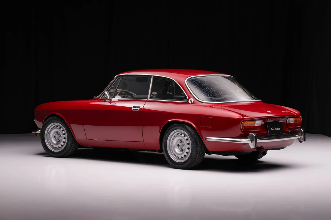 1973 Alfa Romeo 2000 GT Veloce - Image 5 of 31