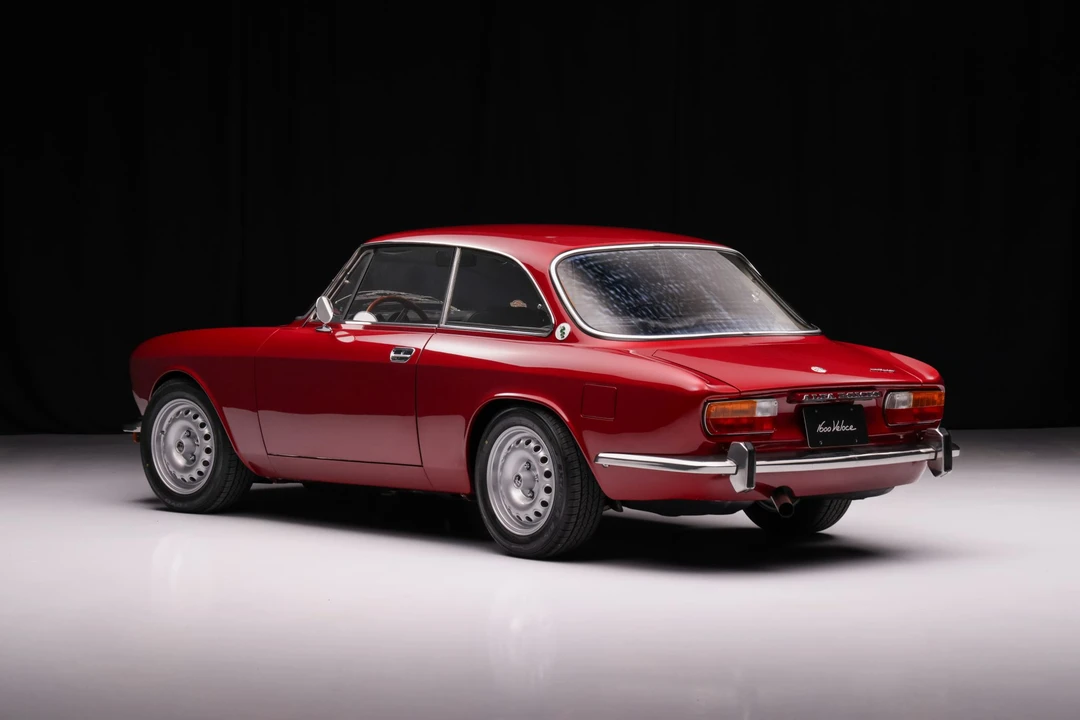 1973 Alfa Romeo 2000 GT Veloce - Image 6 of 31