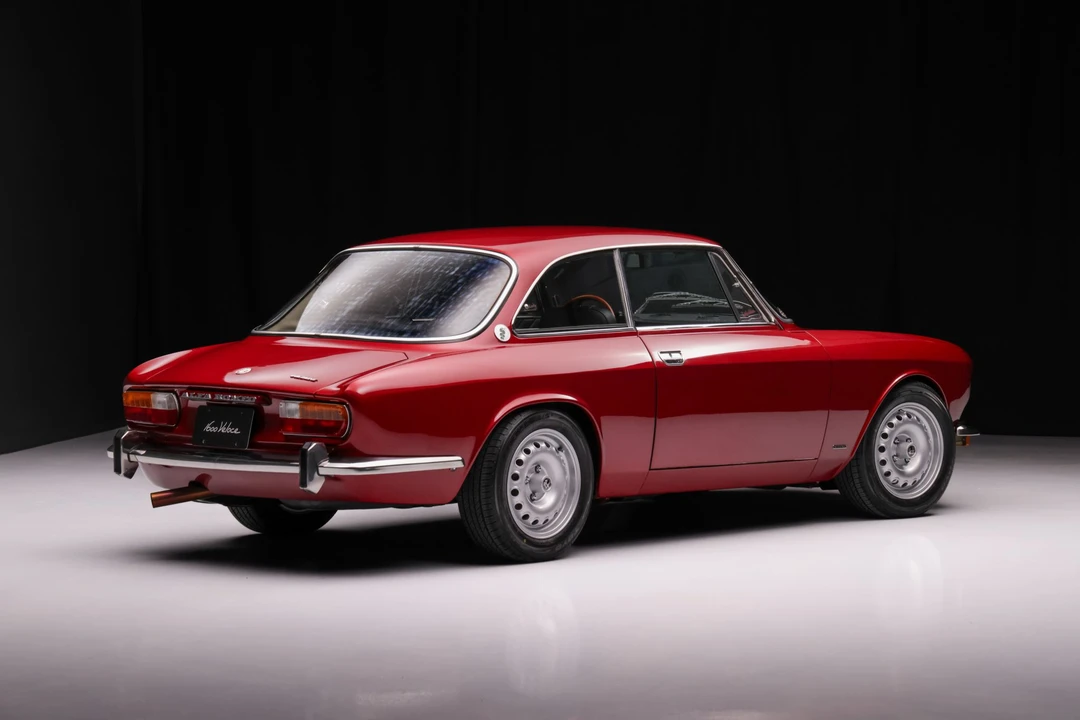 1973 Alfa Romeo 2000 GT Veloce - Image 10 of 31