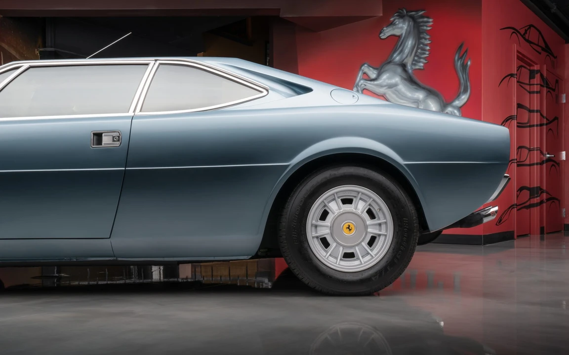 1975 Ferrari 308 GT4 - Image 14 of 31