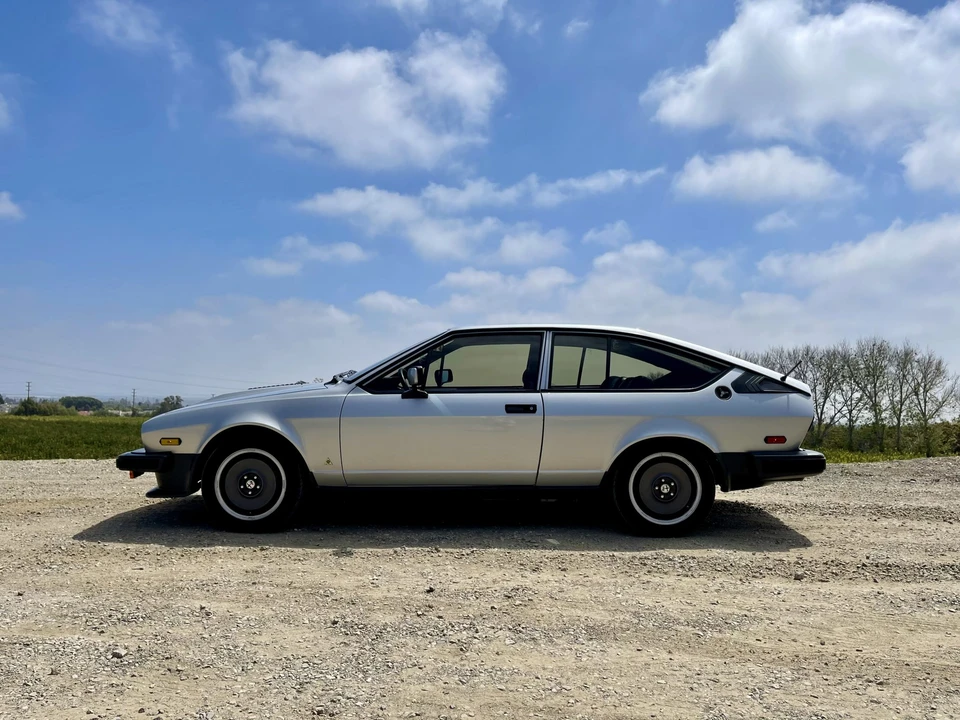 1983 Alfa Romeo Alfetta GT - Image 7 of 31