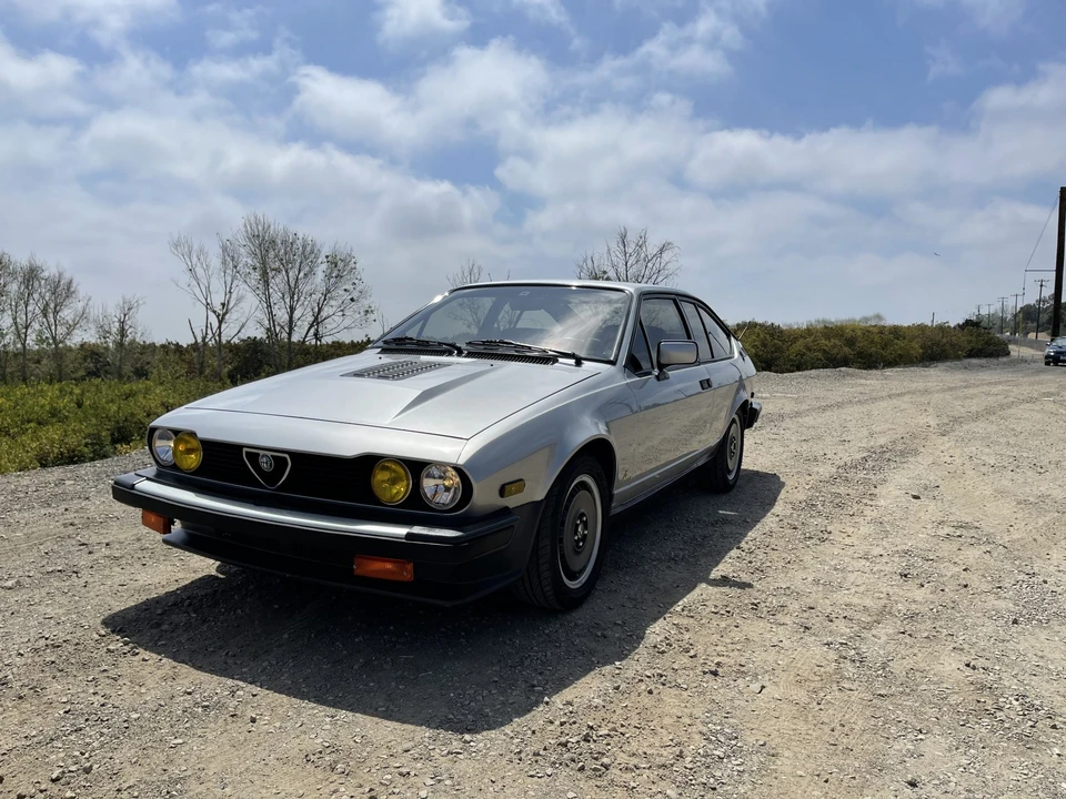 1983 Alfa Romeo Alfetta GT - Image 2 of 31