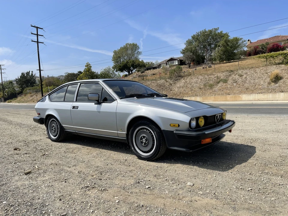 1983 Alfa Romeo Alfetta GT - Image 17 of 31