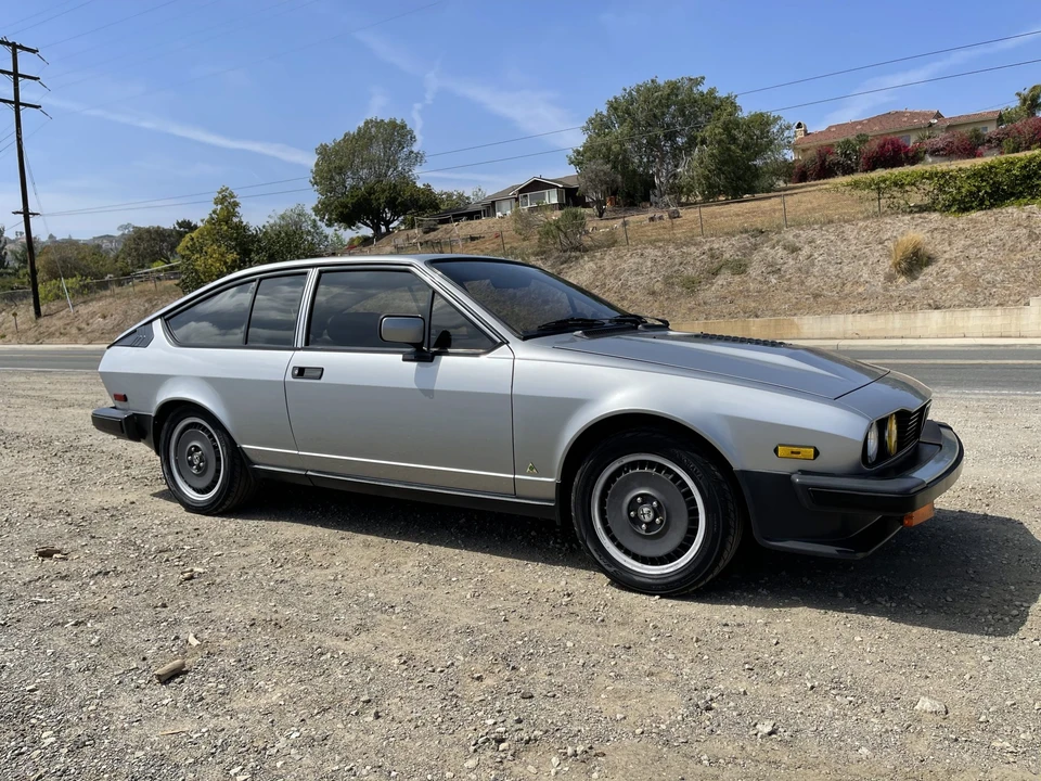 1983 Alfa Romeo Alfetta GT - Image 15 of 31