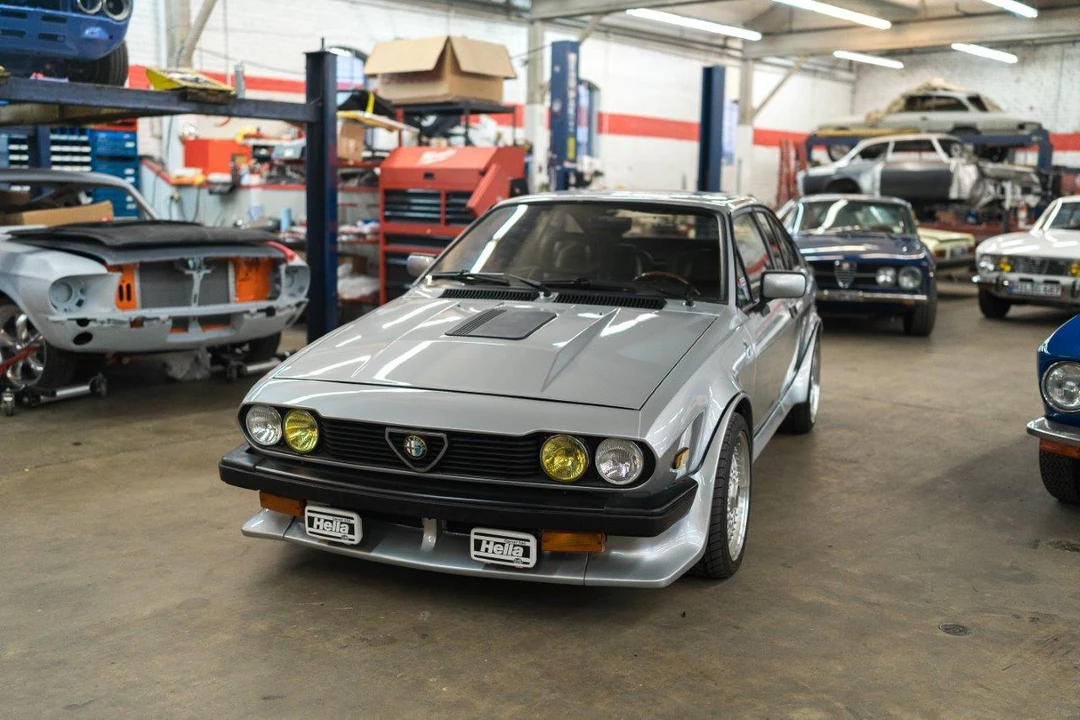 1984 Alfa Romeo Alfetta GT - Image 12 of 31