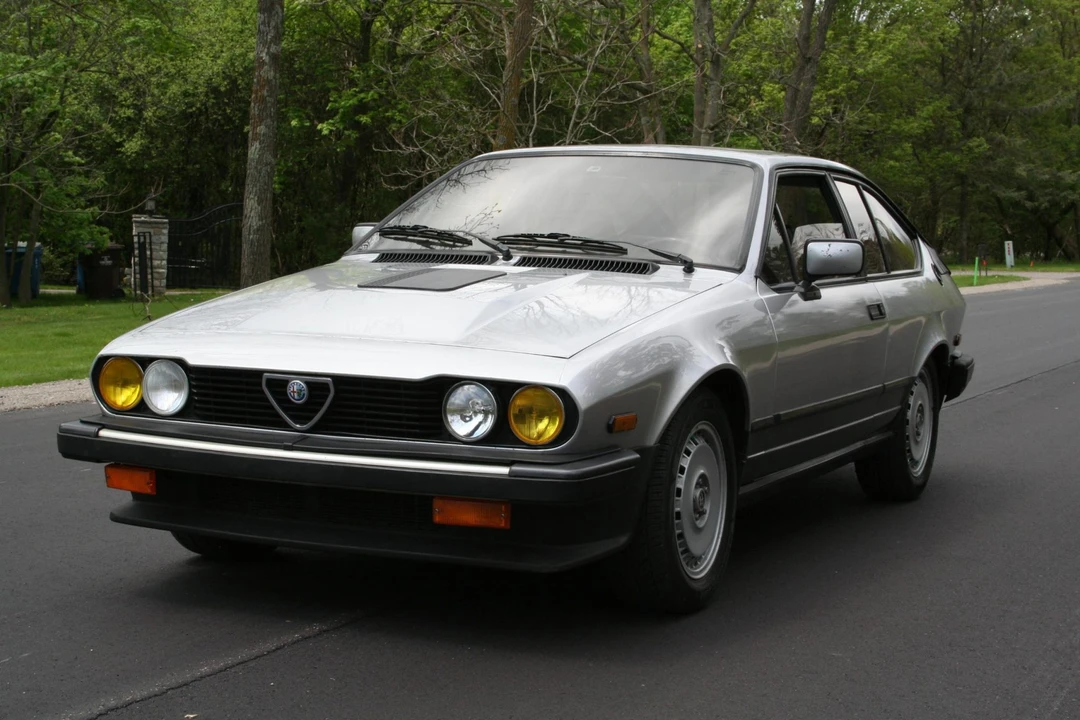 1984 Alfa Romeo Alfetta GT - Image 12 of 31