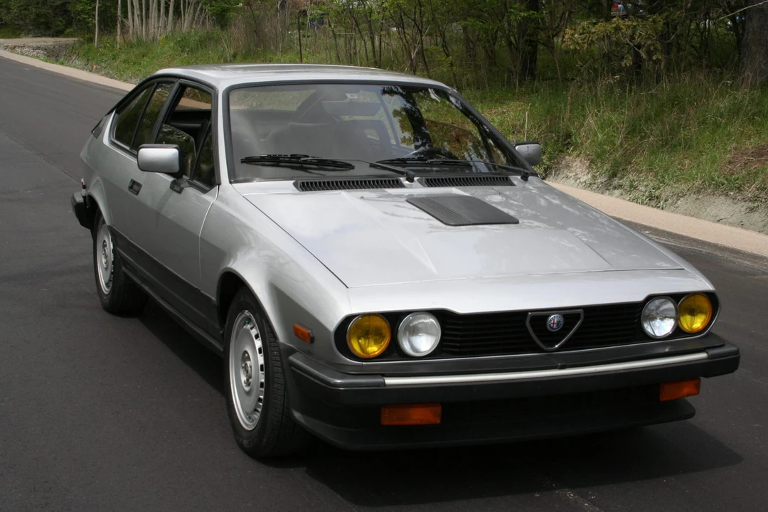 1984 Alfa Romeo Alfetta GT - Image 7 of 31