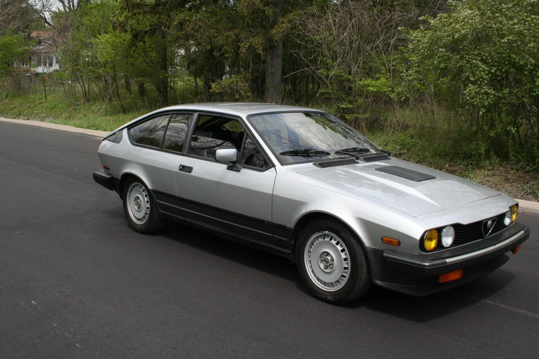 1984 Alfa Romeo Alfetta GT - Image 19 of 31