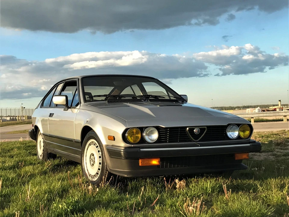 1984 Alfa Romeo Alfetta GT - Image 2 of 31