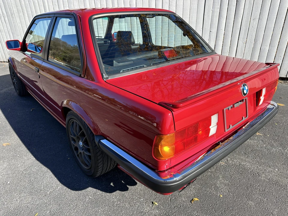1987 BMW E30 3 Series - Image 28 of 31