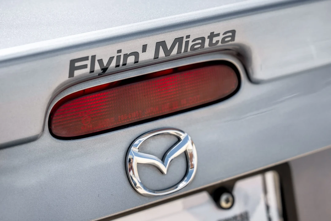 2004 Mazda NB Mazdaspeed MX-5 Miata - Image 28 of 31